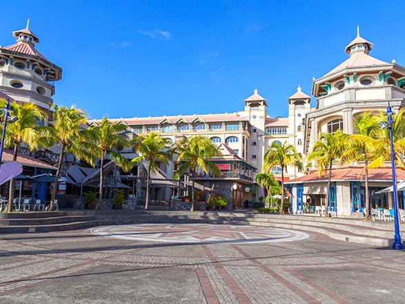 https://static.service-voyages.com/mobile/croisiere/images/fr/escales/escale,port louis-port louis_zoom,MU,PLU,38600.jpg